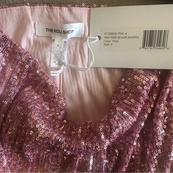 NOLISHOP-PINK SEQUIN SHORTS-NWT - Picture 6 of 7